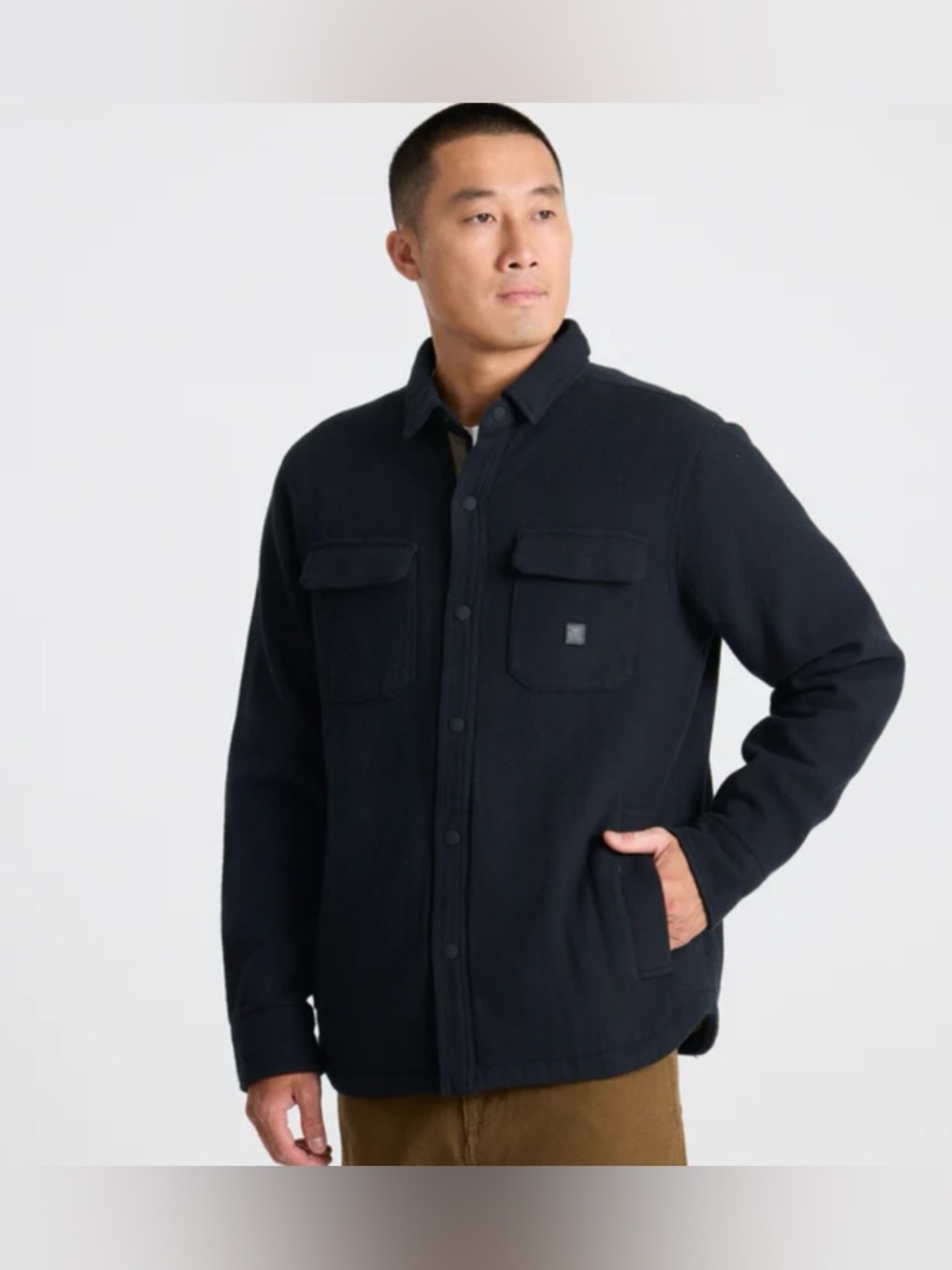Roark Backwoods Overshirt
Jacket Black Size XXL LIKE
NEW